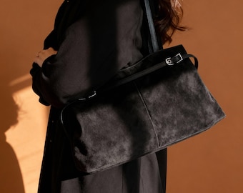 Cowhide Leather Shoulder Bag, Large Capacity, French Designer style, Fall/Winter Collection 25/26 - Available in 4 colors