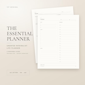 Peut inclure: Une page de planificateur en papier blanc avec du texte noir comprenant des sections pour Today, Top 3, To Do, Notes et un emploi du temps. Le texte inclut THT ORIGINAL, THE ESSENTIAL PLANNER, UNDATED MINIMALIST LIFE PLANNER, 3 PRINTABLE SIZES, US LETTER, A4, A5.