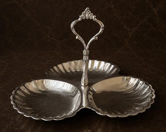 Vintage Clamshell Serving Dish