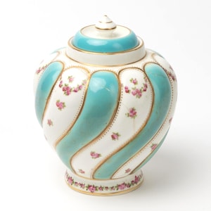 Antiker George Jones Crescent China Jar um 1900 Türkisfarbener Rosenvergoldeter englischer Topf