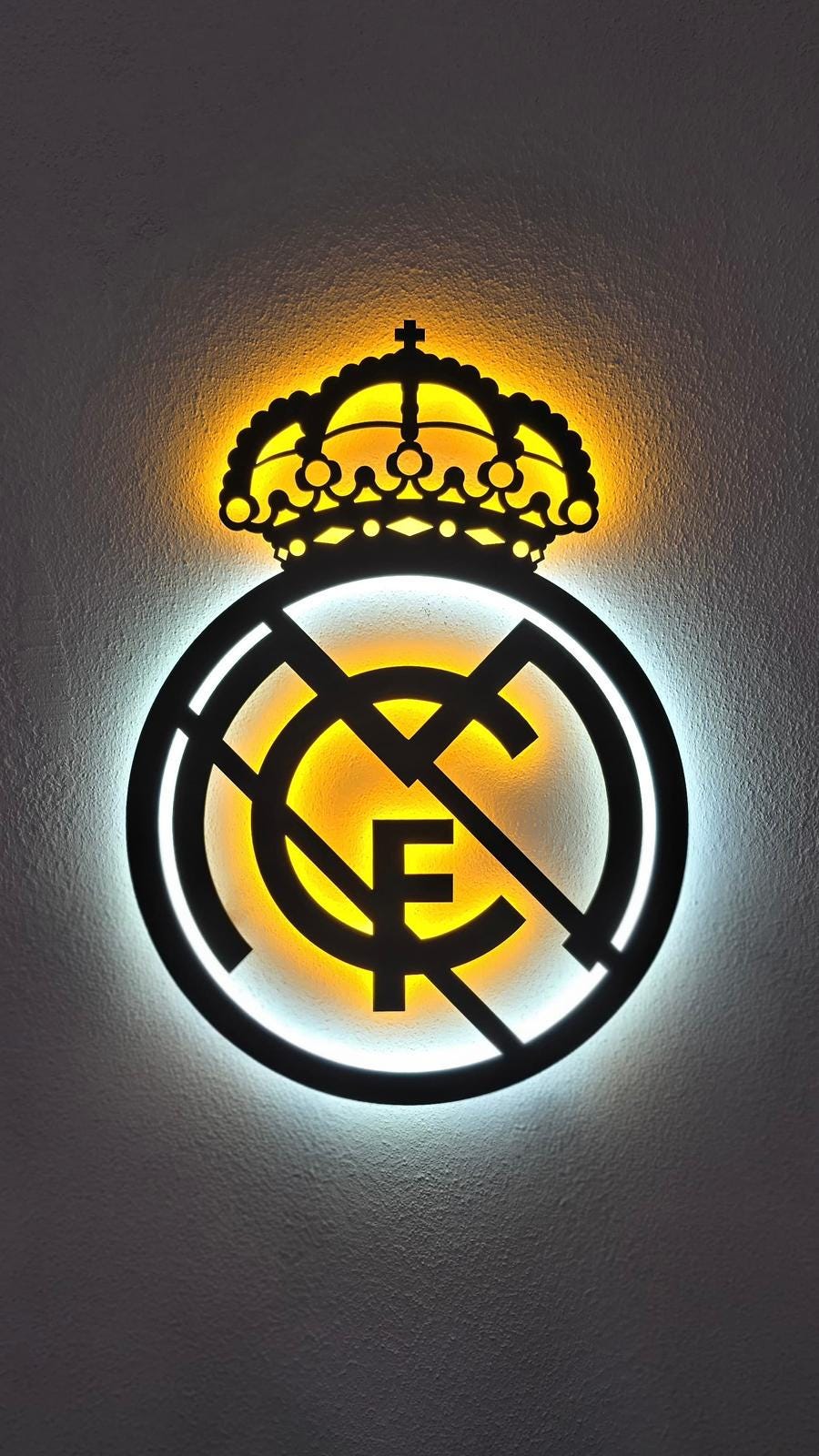 Real madrid led logo - Etsy 日本