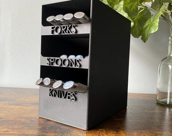 Arquivo STL para Porta-Talheres Empilháveis – Organizador de Talheres Vertical de 3 Níveis – Download Imediato para Impressão 3D