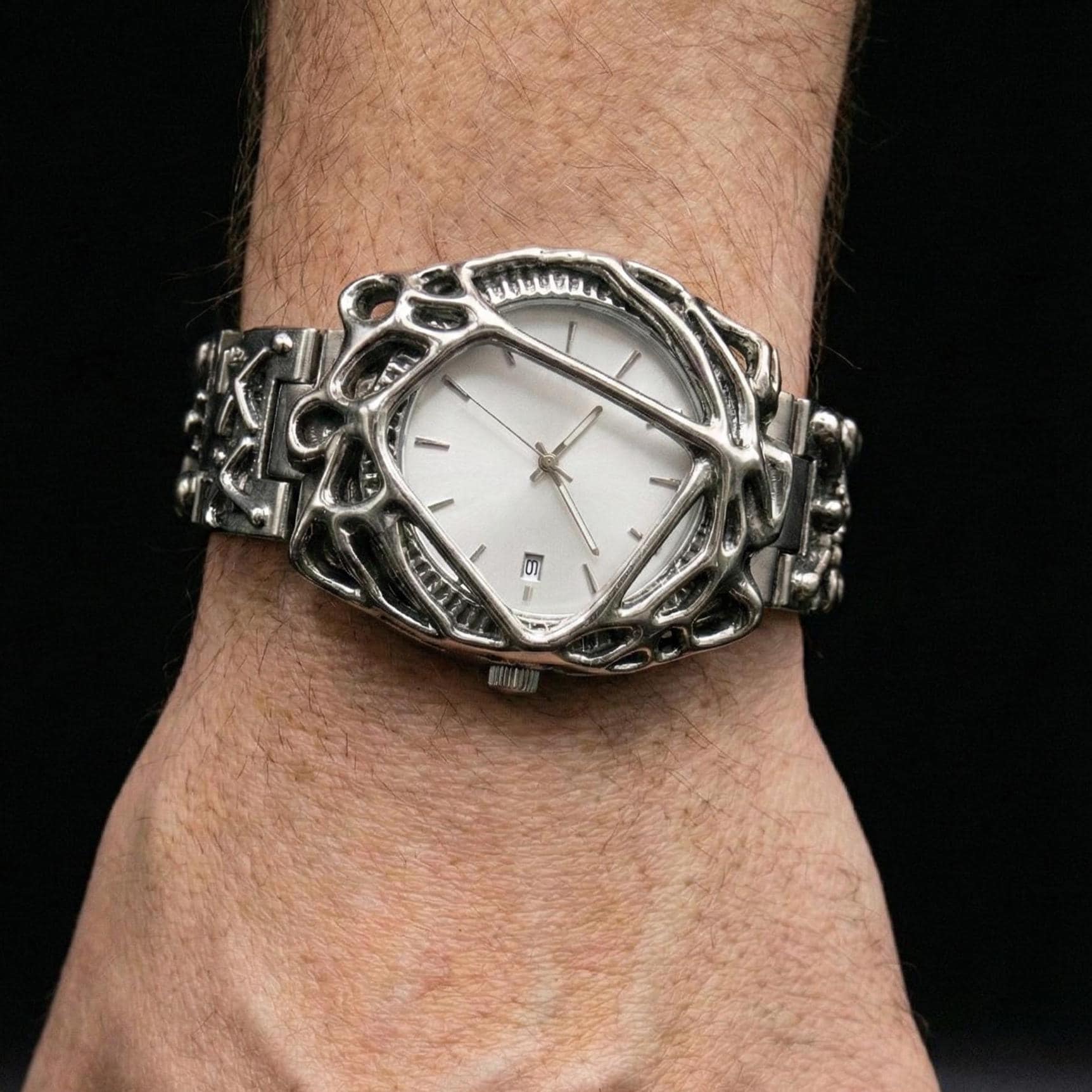 Y2K Gothic Metal Watch, Futuristic Spike Opium Style Timepiece