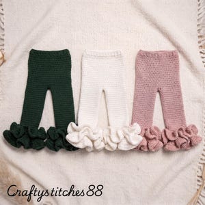 Modèle de pantalon au crochet à volants pour toute petite fille | Pantalon 24 mois fille