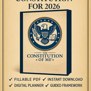 以下が含まれることがあります： 「あなたの2026年版パーソナル憲法」と題されたデジタルプランナー。表紙には、ワシとテキストが入った青と白のエンブレムが描かれています。「記入可能なPDF」、「即時ダウンロード」、「デジタルプランナー」、「ガイド付きフレームワーク」が含まれています。
