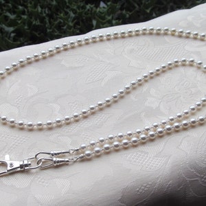 Austrian Crystal Pearl Lanyard White Pearl Beaded Lanyard Necklace ID Badge Holder Face Mask Holder