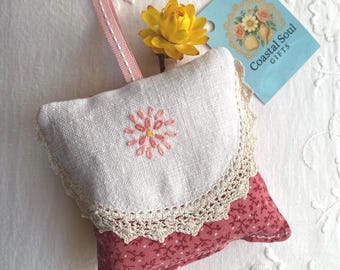 Lavender filled Handcrafted Sachets - Square