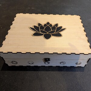 Magic the Gathering (MTG) Black Lotus Wooden Card Storage Box