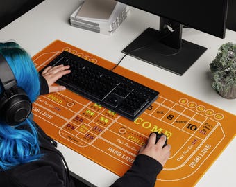 Alfombrilla de escritorio Casino Craps (NARANJA): Alfombrilla de escritorio única inspirada en los casinos para trabajar, jugar y disfrutar de los videojuegos.
