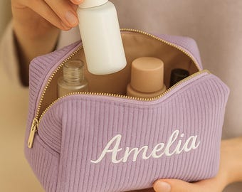 Bolsa de maquillaje de pana bordada personalizada, bolsa con nombre personalizado, regalos únicos para niñas, damas de honor, baby shower, cumpleaños, vacaciones, organizador de artículos de tocador