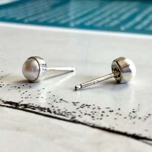 Freshwater Pearl Earrings | Dainty Stud Earrings | Dainty Stud Earrings Sterling Silver | Pearl Earrings