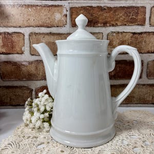 Vintage Ironstone Coffee Pot with Locking Lid 9” Tall