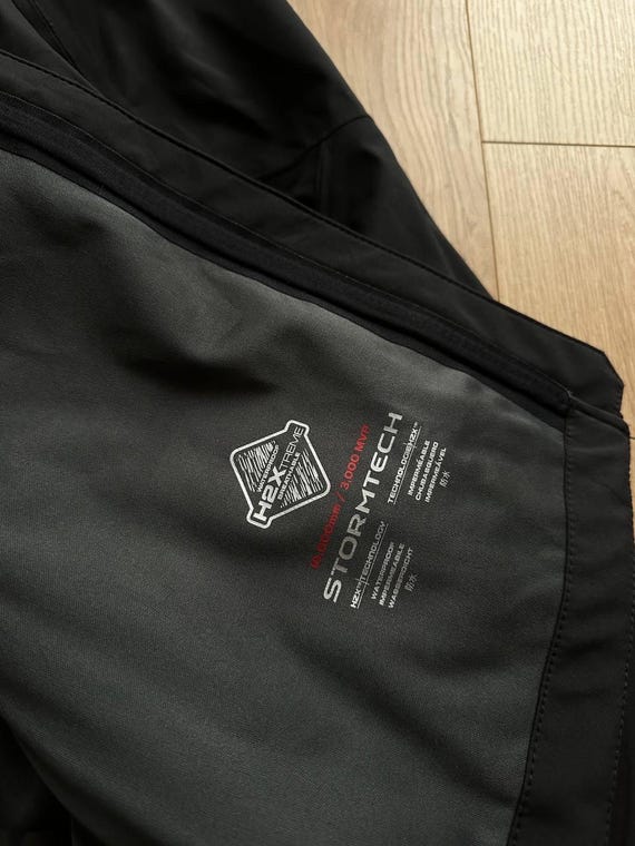 Stormtech Patrol Softshell Jacket Black Red XL Ho… - image 9