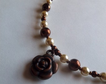 Roses & Pearls Necklace 20'' Beautiful Necklace