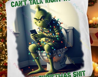 Non posso parlare adesso, sto facendo cacca a Natale, maglietta png / Grinch divertente di Natale / Festa umoristica / Grinch sul water / Regalo sarcastico per lei