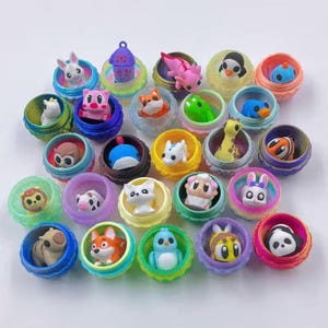Mini Animal Surprise Eggs Set, 20 Tiny Animals, Colorful Eggs, Easter Basket Fillers
