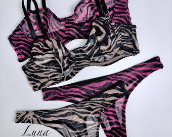 Sheer Zebra Print Lingerie Set for Women – Mesh Underwire Bra and Matching Thong, Sexy Animal Print Two-Piece Set in Pink or Neutral. Gift
