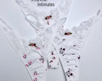 3-Pack Women’s Thong Underwear Set– Black and White Thongs with Floral Print, Comfortable Everyday Panties, 3-Piece Lingerie Valentines Gift