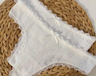 White Lace Trim Cotton Panties, Soft Stretch Ribbed Briefs, Feminine Bow Underwear, Romantic Everyday Lingerie for Women, Cute Cotton Thong