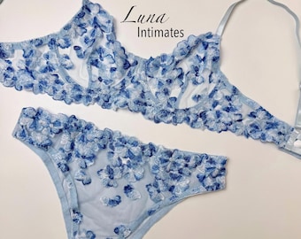 Floral Embroidery Lingerie Set – Sheer Bra & Panty Duo, Romantic See-Through Lingerie for Women, Delicate Flower Set, Gift for Her