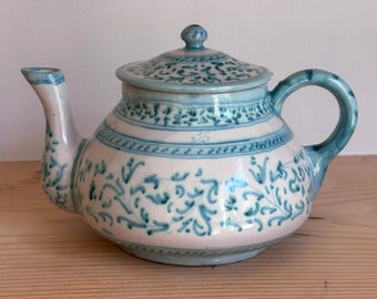 Vintage Italian Deruta Style Teapot Hand Painted Blue White Majolica Pottery Made in Italy