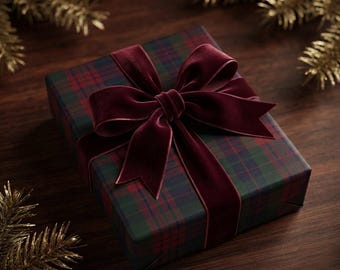 Luxury Classic Tartan Plaid Wrapping Paper | Elegant Holiday Gift Wrap