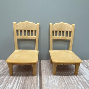 Epoch Calico Critters Sylvanian Families Dining Table & chairs image 12