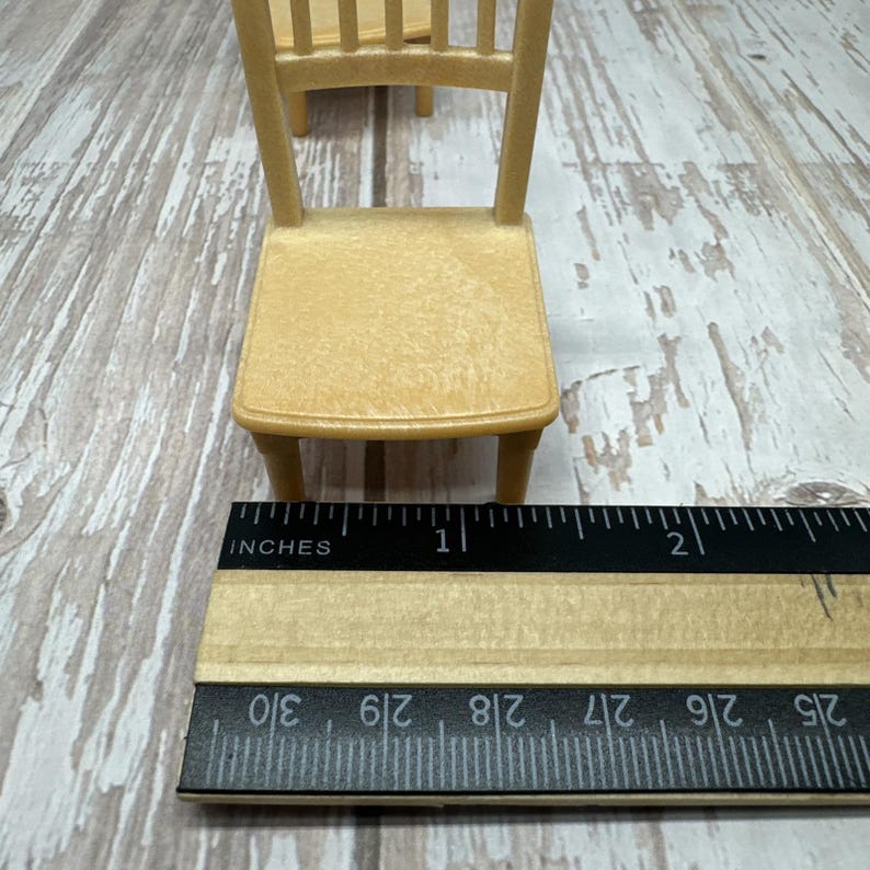 Epoch Calico Critters Sylvanian Families Dining Table & chairs image 17