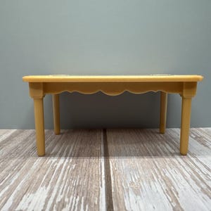 Epoch Calico Critters Sylvanian Families Dining Table & chairs image 3