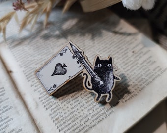 Solitaire Simon Black Cat Wooden Pin Badge