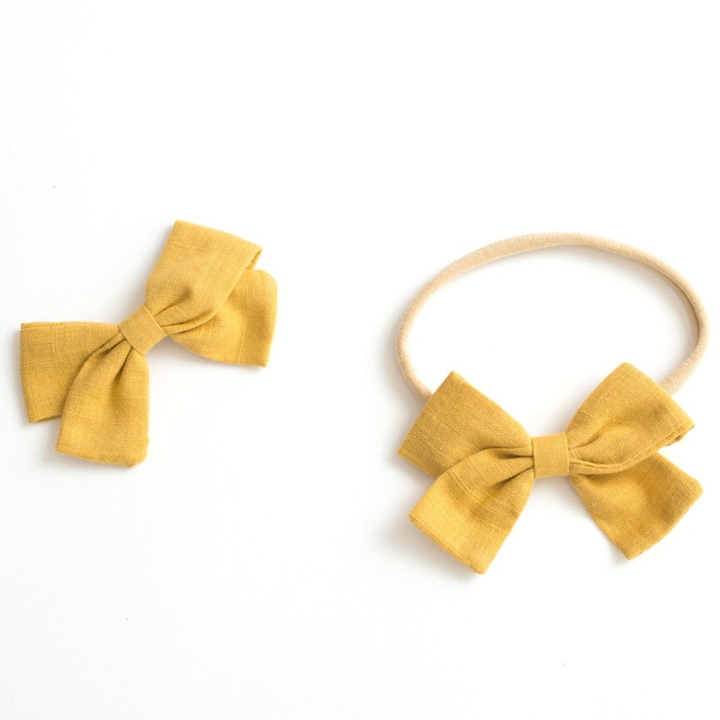 Babyhug Hair Band Bow Applique - Yellow