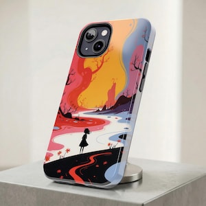 Pode incluir: Capa de telemóvel com uma ilustração vibrante de paisagem. O design apresenta uma figura em frente a um rio, com um pôr do sol ao fundo. A paleta de cores inclui tons de vermelho, laranja, azul e preto, criando um efeito visual marcante.