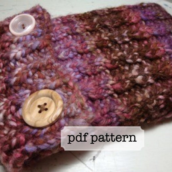 kindle cozy knitting pattern, gadget case, faux cable knit, chunky yarn