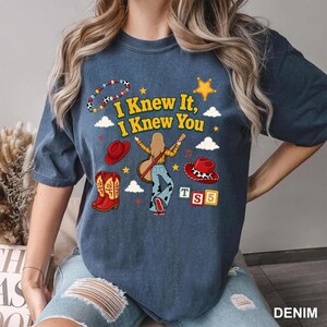 Toy Story 5 Comfort Colors Shirt, I Knew It, I Knew You Shirt, It's A Tay Story, Disneyland Toy Story Birthday Shirt, Music Tee immagine 2