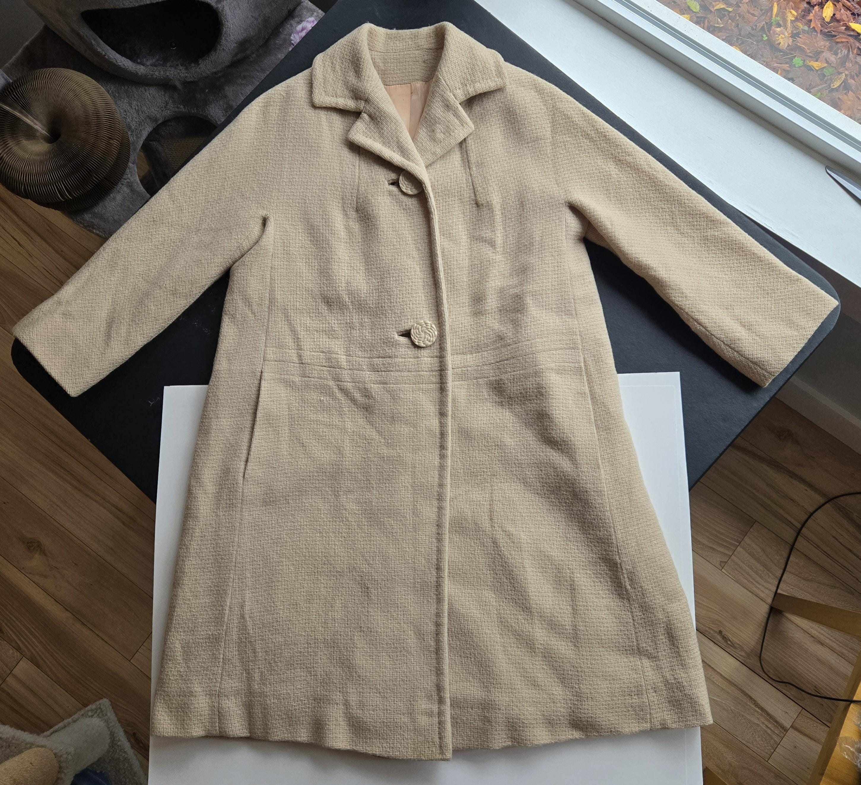 Vintage 60s-70s Wool Swing Coat / Fashionette / Button and Snap