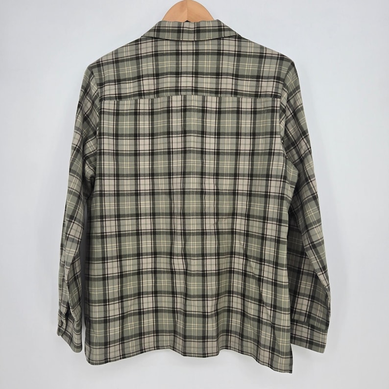 Vtg 90s Pendleton 100% Wool Plaid Flannel Button-Up Shirt Green Beige Mens M image 2