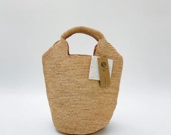 Raffia Woven Tote Bag, Handwoven Straw Handbag, Elegant Beach Vacation Bag, Summer Shoulder Tote for Women, Gift for Her