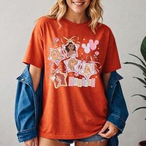 Retro Disney Princess Magisk Stjärna T-shirt, Rapunzel Vaiana Anna Elsa Ariel Coquette T-shirt, Nyckfull Prinsessa Squad Trip T-shirt, Disney Gåva T-shirt bild 8