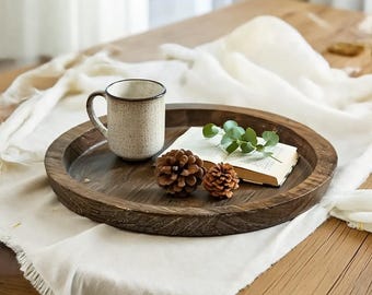 Bandeja redonda de madera / Decoración rústica para mesa de centro / Adorno para el hogar hecho a mano por LugnRo