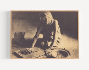 The Potter Mixing Clay, Edward Curtis Fotografie, Ureinwohner Amerika Wandkunst, Ureinwohner Amerika Fotografie, Vintage Ureinwohner Amerika Foto.