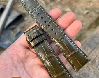 Correa de reloj de cuero verde oliva hecha a mano, correa de muñeca personalizada, tamaño de 12 mm a 26 mm