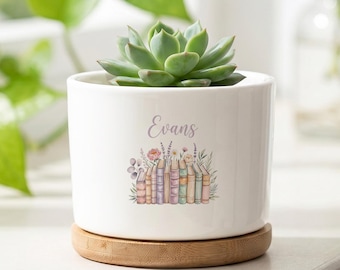 Personalized Librarian Planter,Christmas gift, Teacher Gift, Reading Nook Decor, Bookish Desk Decor, Literary Home Accent