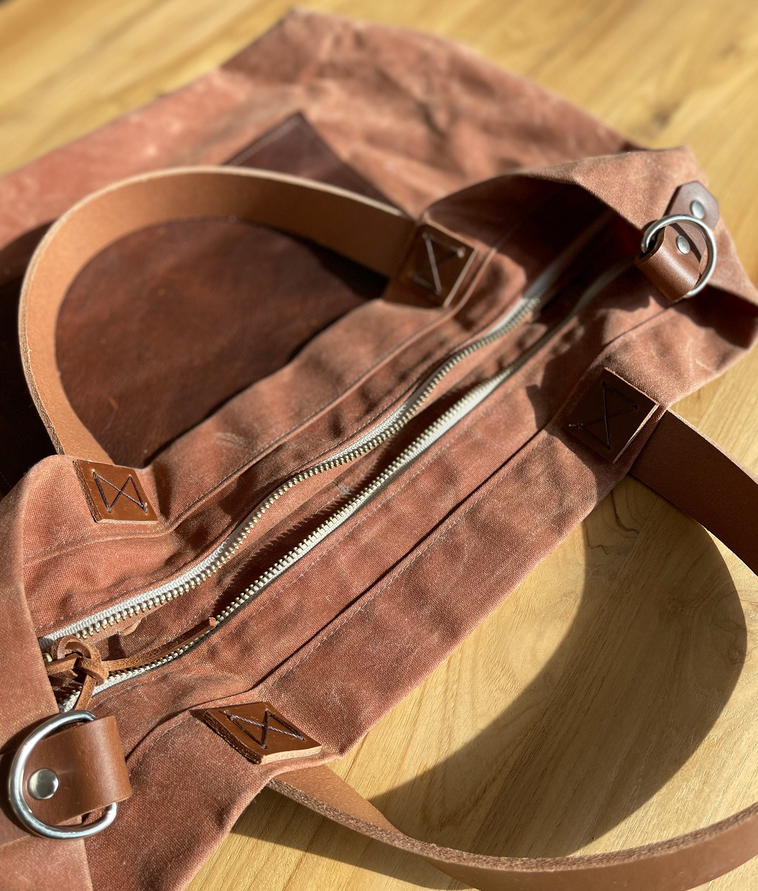 ミュージシャン TheGazettE CANVAS LEATHER TOTE / BROWN