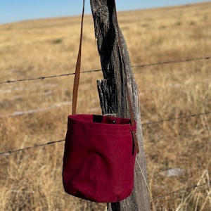 The Cinch Top Bucket Bag, Shoulder Bag, Tote Bag in Waxed