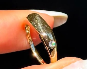 18K Gold Smooth Signet Ring, Solitaire Wedding Mens Ring, Gold Signet Rings for Men, Anniversary ring, Promise Ring, Birthday Gift For Men