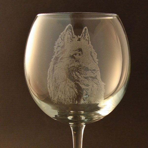 Etched Belgian Tervuren on Large Elegant Wine Glass (set of 2)