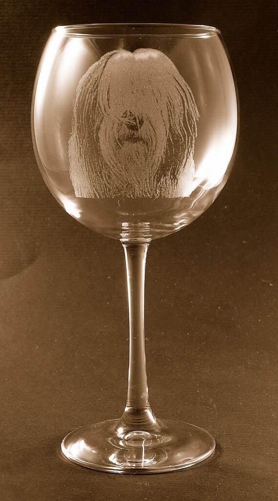 Etched Belgian Tervuren on Large Elegant Wine Glasses Set of 2