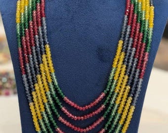 Edelsteenkralenketting met meerdere strengen | Handgemaakte kleurrijke gelaagde statementketting | Boho tribal sieraden cadeau