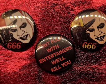 Mini botones de Manson