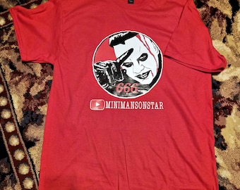 Camiseta roja grande - Mini Manson